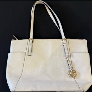 Michael Kors Cream Leather Shoulder Bag